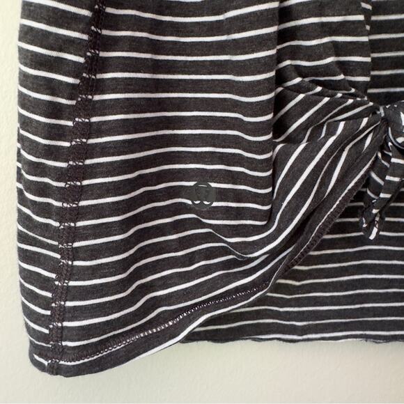 Lululemon All Tied Up Tank Modern Stripe Heathered Black White (First Release) - Picture 9 of 12